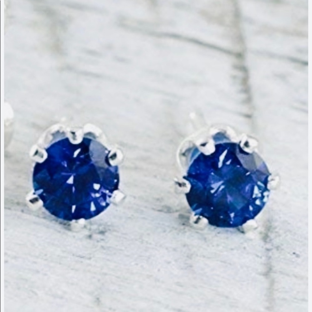 Hypoallergenic Surgical Steel Sapphire Blue Cubic Zirconia Earrings 6mm NEW